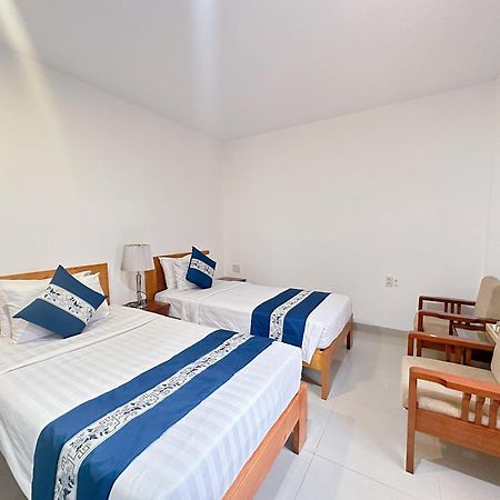 Ruby Star Hotel- Near Ben Thanh Market Хошимин Экстерьер фото